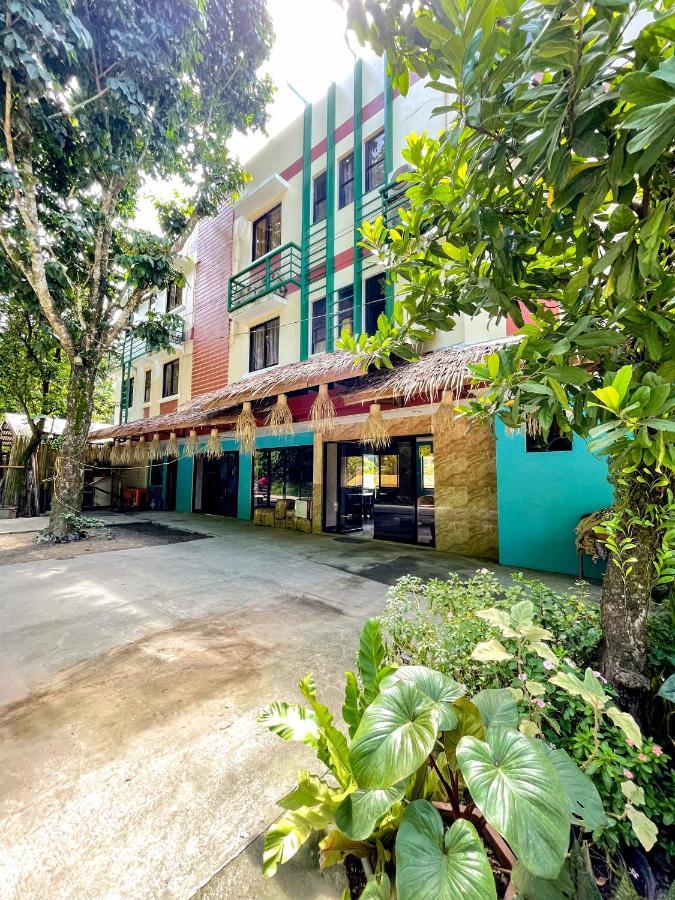 Amos Pili Tree Inn Powered By Cocotel Ел Нидо Екстериор снимка