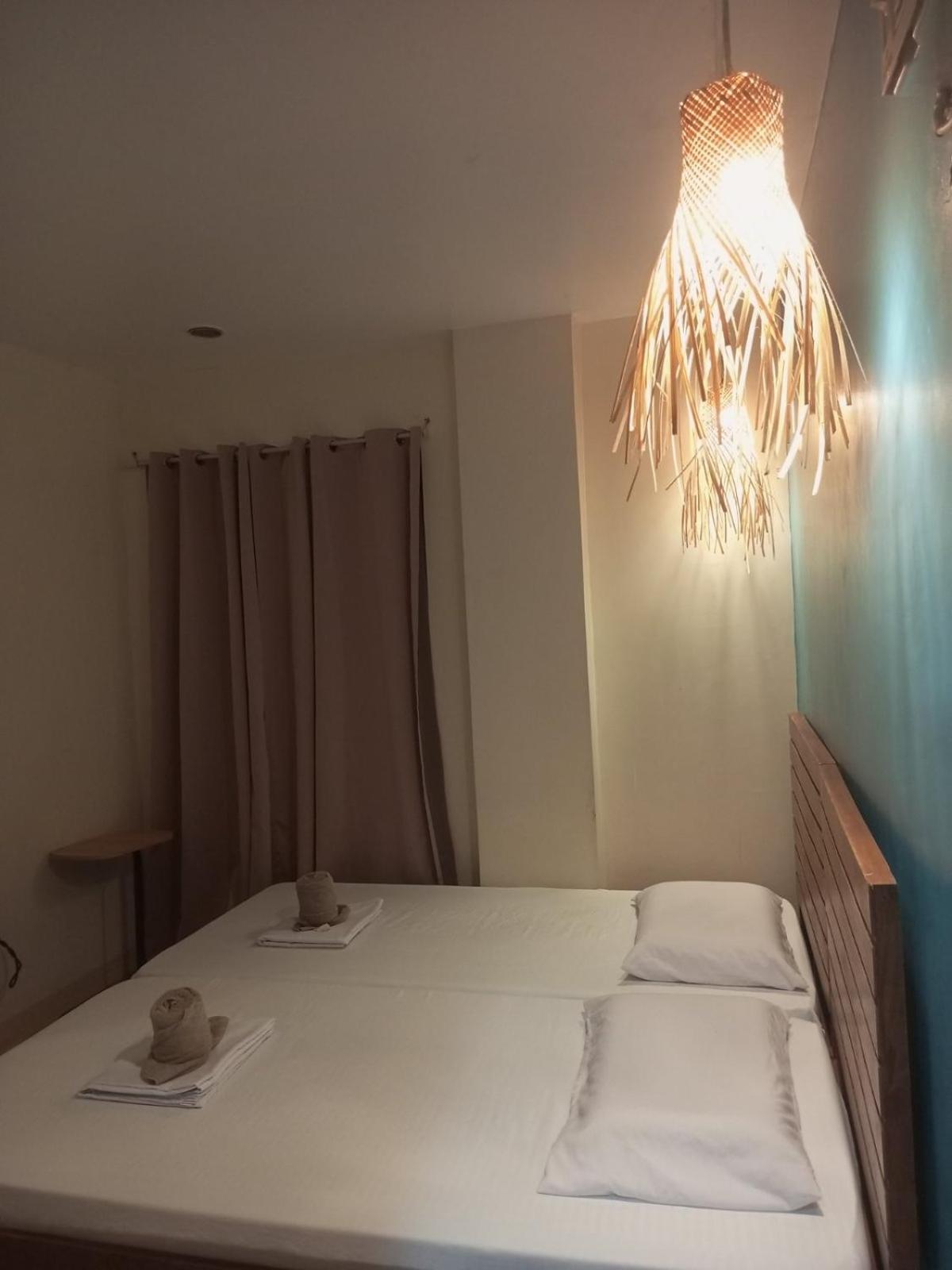 Amos Pili Tree Inn Powered By Cocotel Ел Нидо Екстериор снимка
